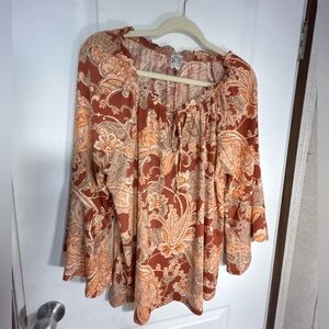 Naif peasant blouse